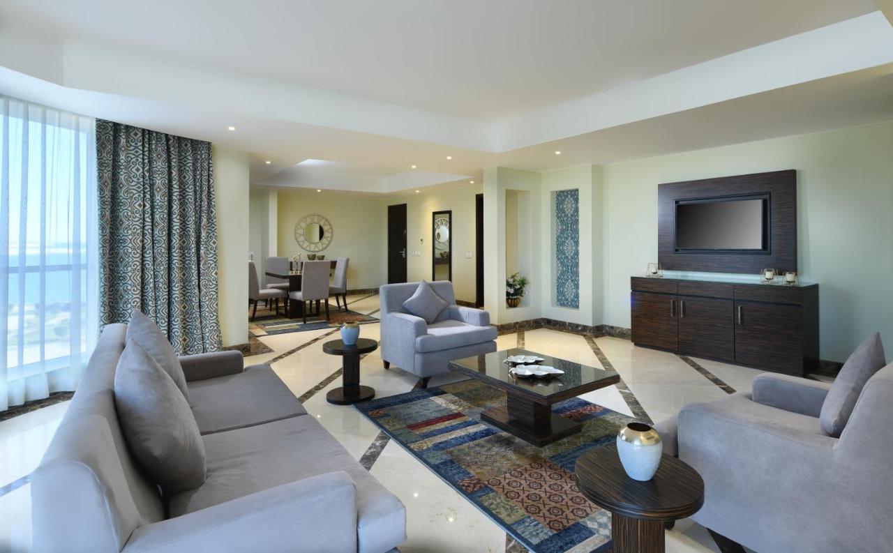 איסמעליה Tolip El Forsan Hotel מראה חיצוני תמונה Suite at the hotel