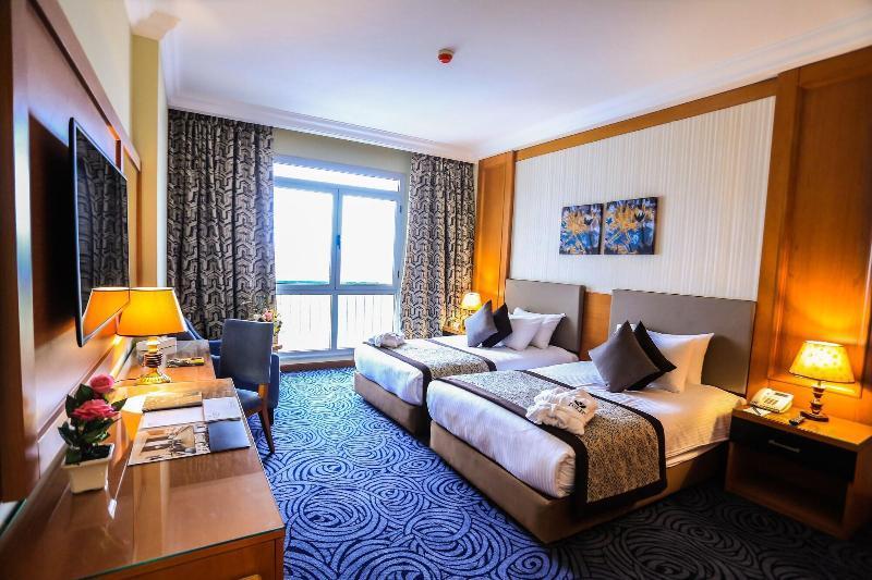 איסמעליה Tolip El Forsan Hotel מראה חיצוני תמונה A room at the hotel