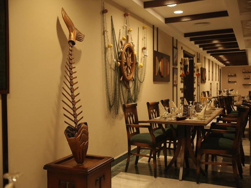 איסמעליה Tolip El Forsan Hotel מראה חיצוני תמונה The interior of the restaurant