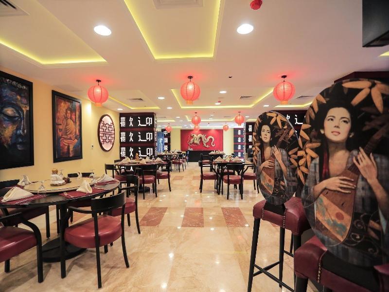 איסמעליה Tolip El Forsan Hotel מראה חיצוני תמונה Interior of a restaurant in Cairo